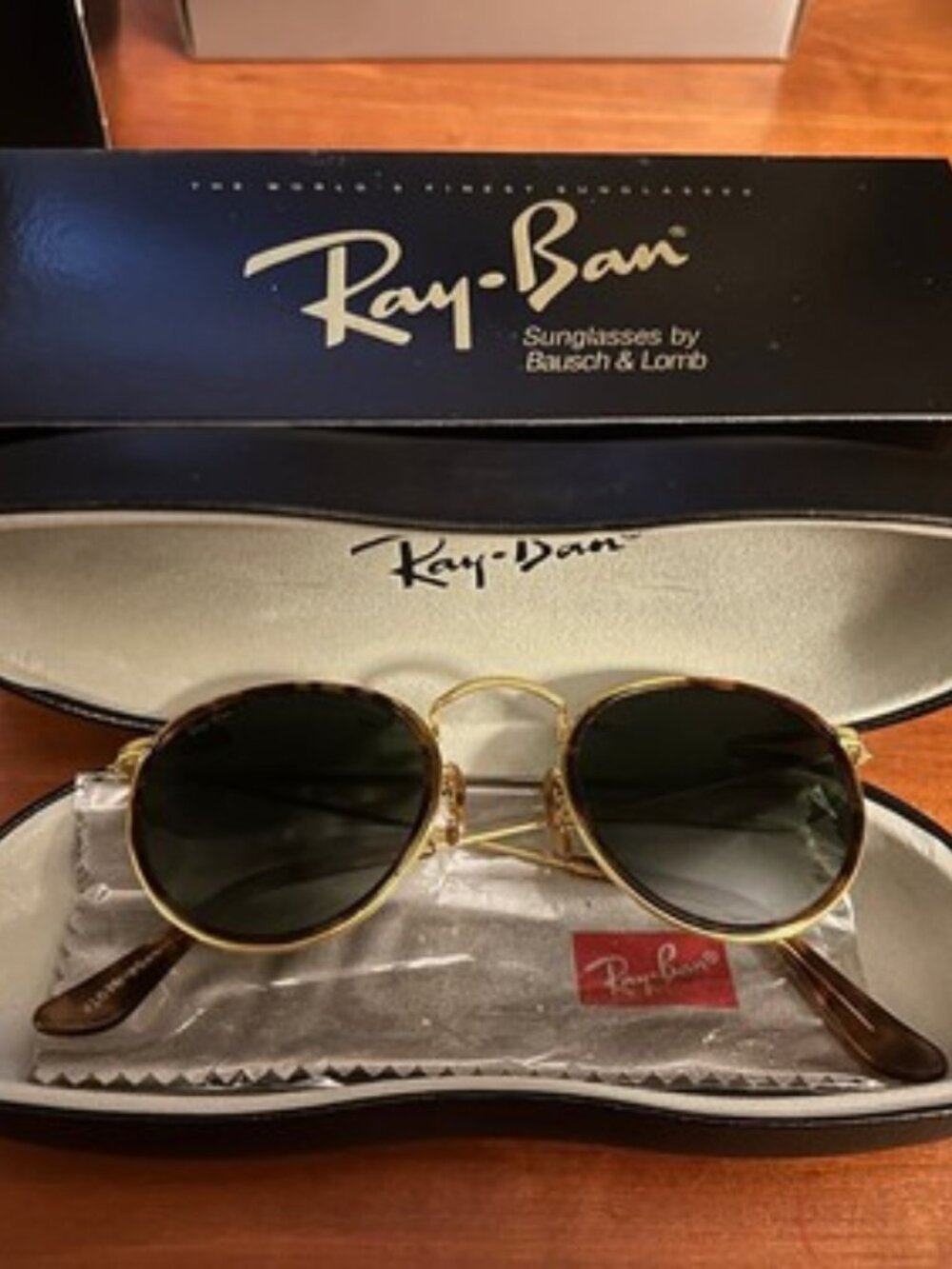 Vintage Ray-Ban W1675 XSAS B&L Round Gold Sunglasses with Green G-15 Lenses